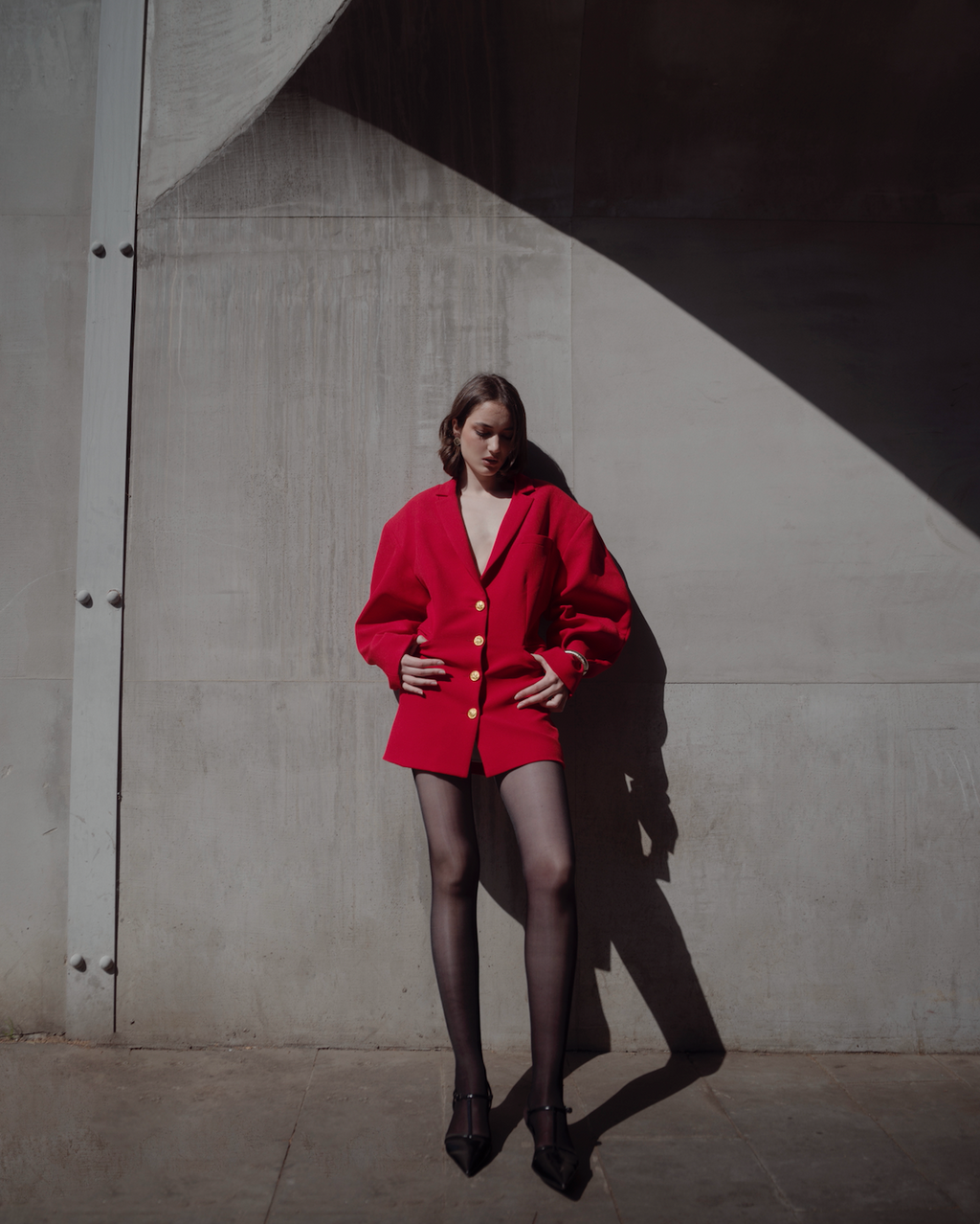 Red Backless Blazer Dress with Puffed Sleeves