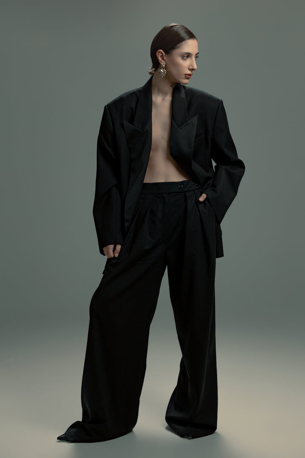Wide-Leg Relaxed Trousers