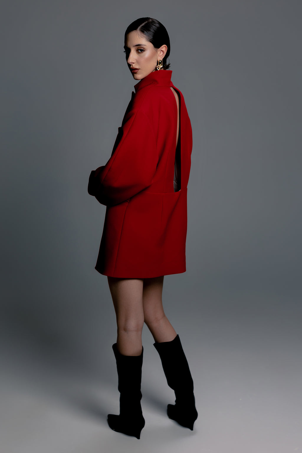 Red Backless Blazer Dress with Puffed Sleeves
