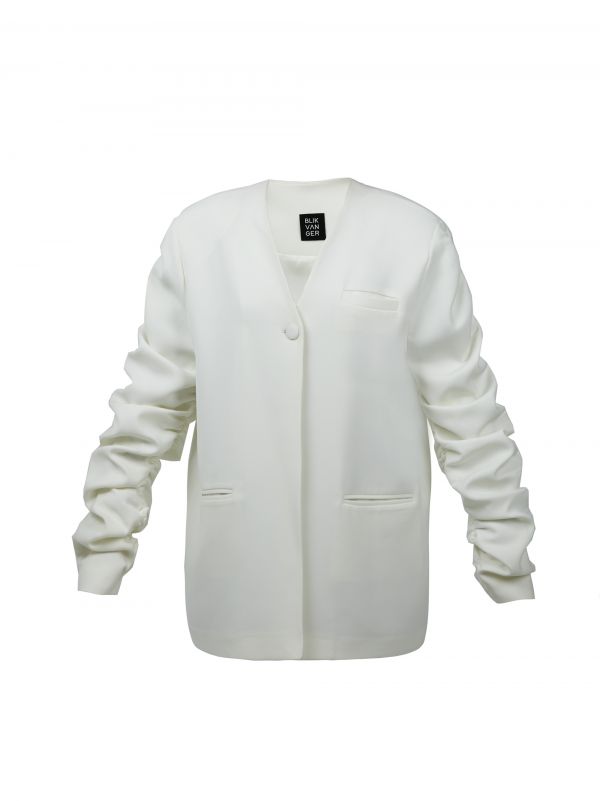 crumple-sleeve long white  blazer