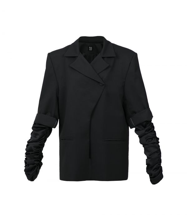 crumple-sleeve black blazer